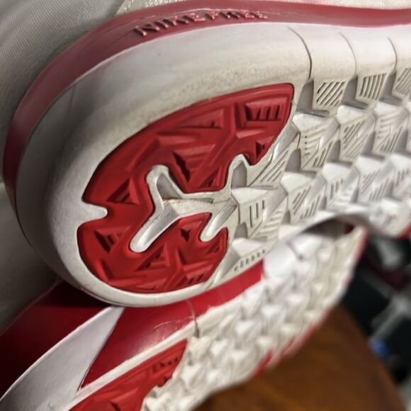🔥🔥 NIKE Women's Free TR 6 Training Running Shoes White Red 833413-162 - GUC - Picture 11 of 16